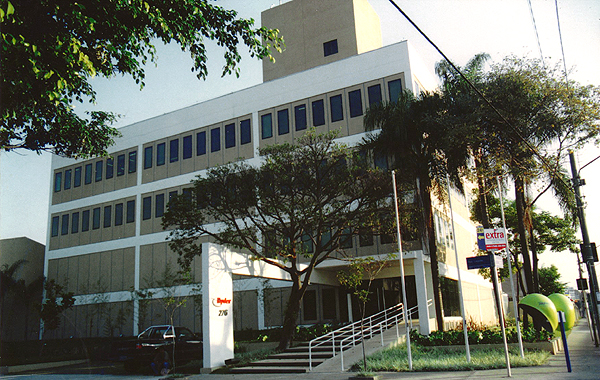 Edificio sede da Ryder Logistics