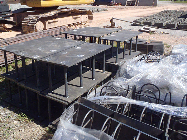 pré-moldados fabricados no canteiro de obras