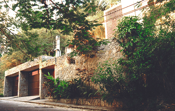 Construção de muro divisórios
