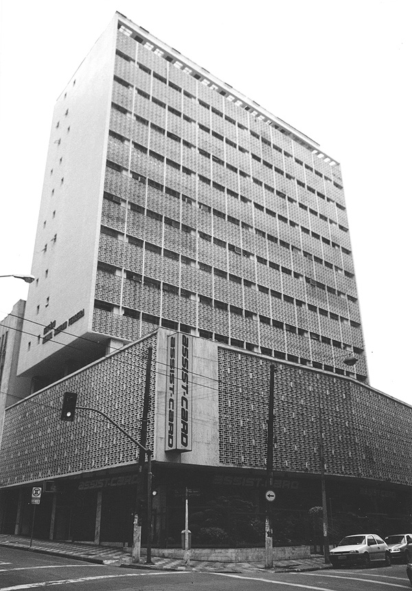 Edificio Comercial Rua Araujo